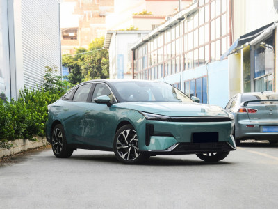 Geely Galaxy L6  Фото №3